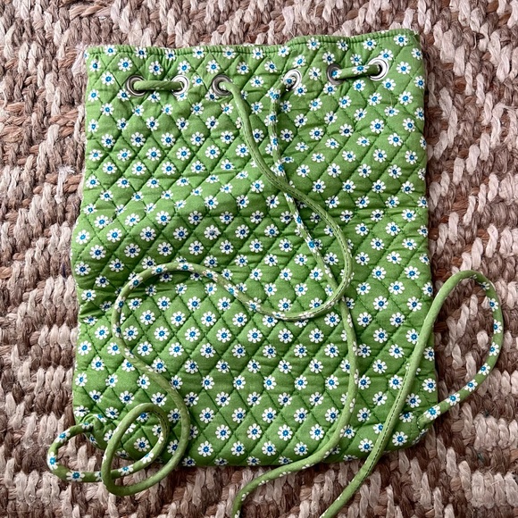 Green Vera Bradley bag.